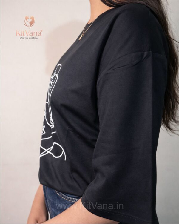 KitVana Black Minimal Abstract Line Art Graphic T-Shirt for Women- img4