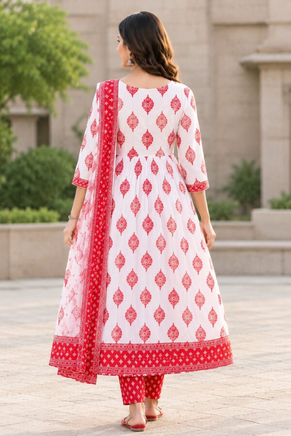 Red-and-White Anarkali in Courtyard3